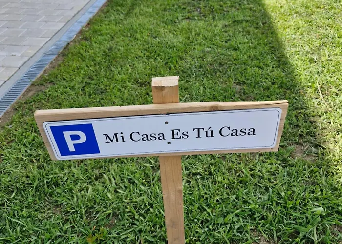 Mi Casa Es Tu Casa * Tittling